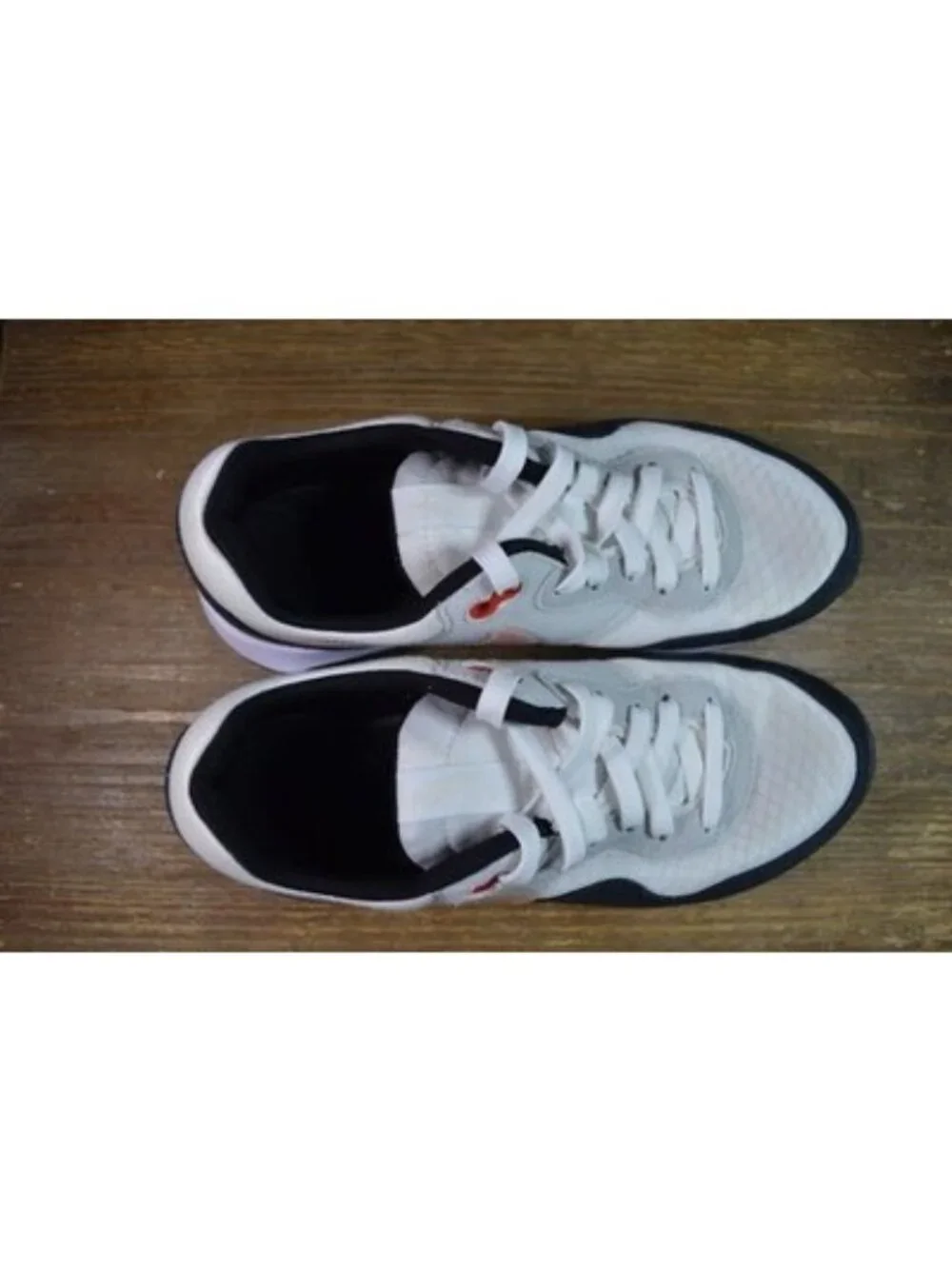 Nike Boys Size 5.5 Y Air Max Shoes Casual Streetwear Sneakers Athleisure